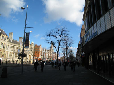 ealing4.jpg