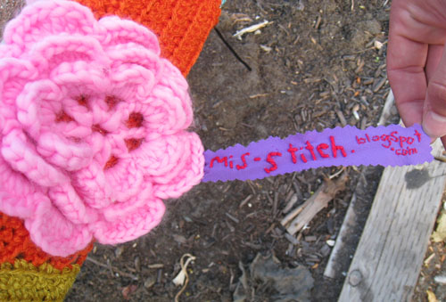 yarnbombing2 yarnbombing2