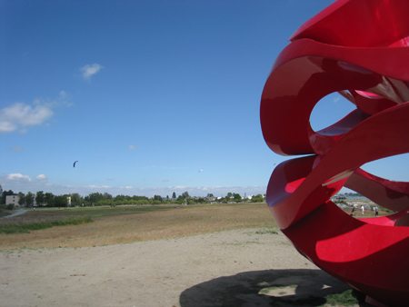 Wind Waves from the Vancouver Biennale Art installations Wind Waves from the Vancouver Biennale Art installations