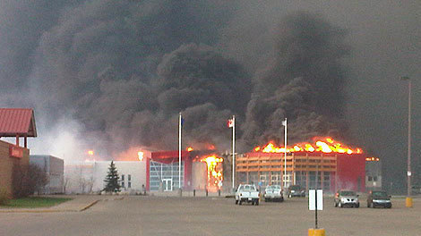 Slave Lake library burning Slave Lake library burning